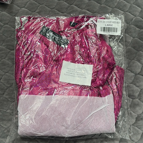 NWT - Sequin MAXI Dress. - Picture 6 of 6